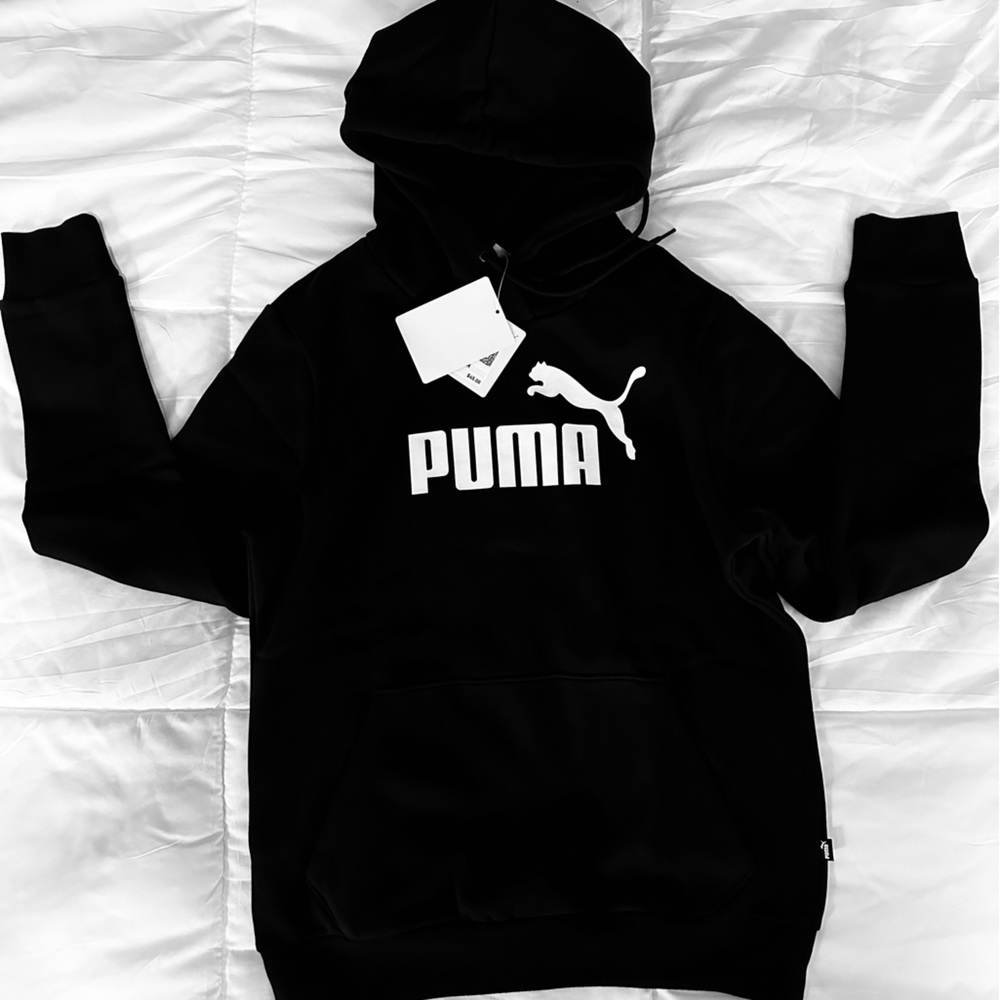 Women’s Black Puma Hoodie Size M